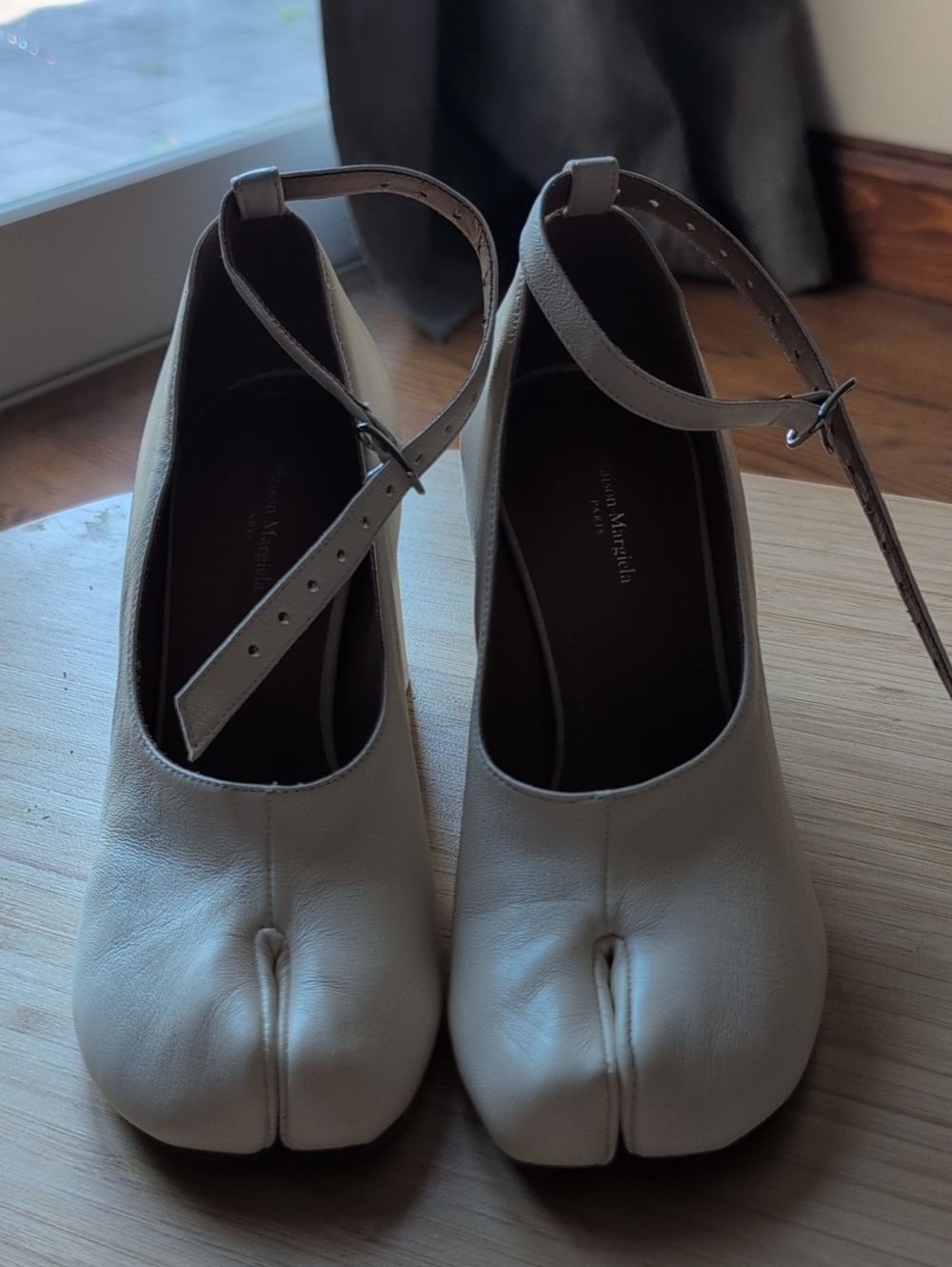 Maison Martin Margiela Women’s Tabi Ankle-Strap Leather Pumps in Off-White